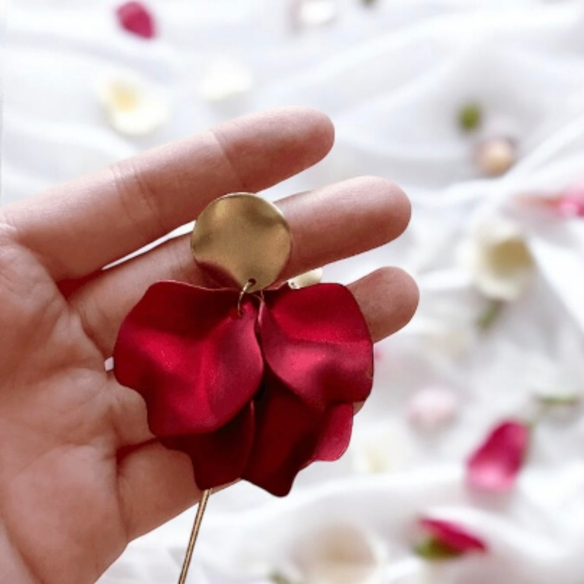 Hot red flowers earrings| bridal party wedding earrings | unique iridescent earrings | golden crumpled floral earrings