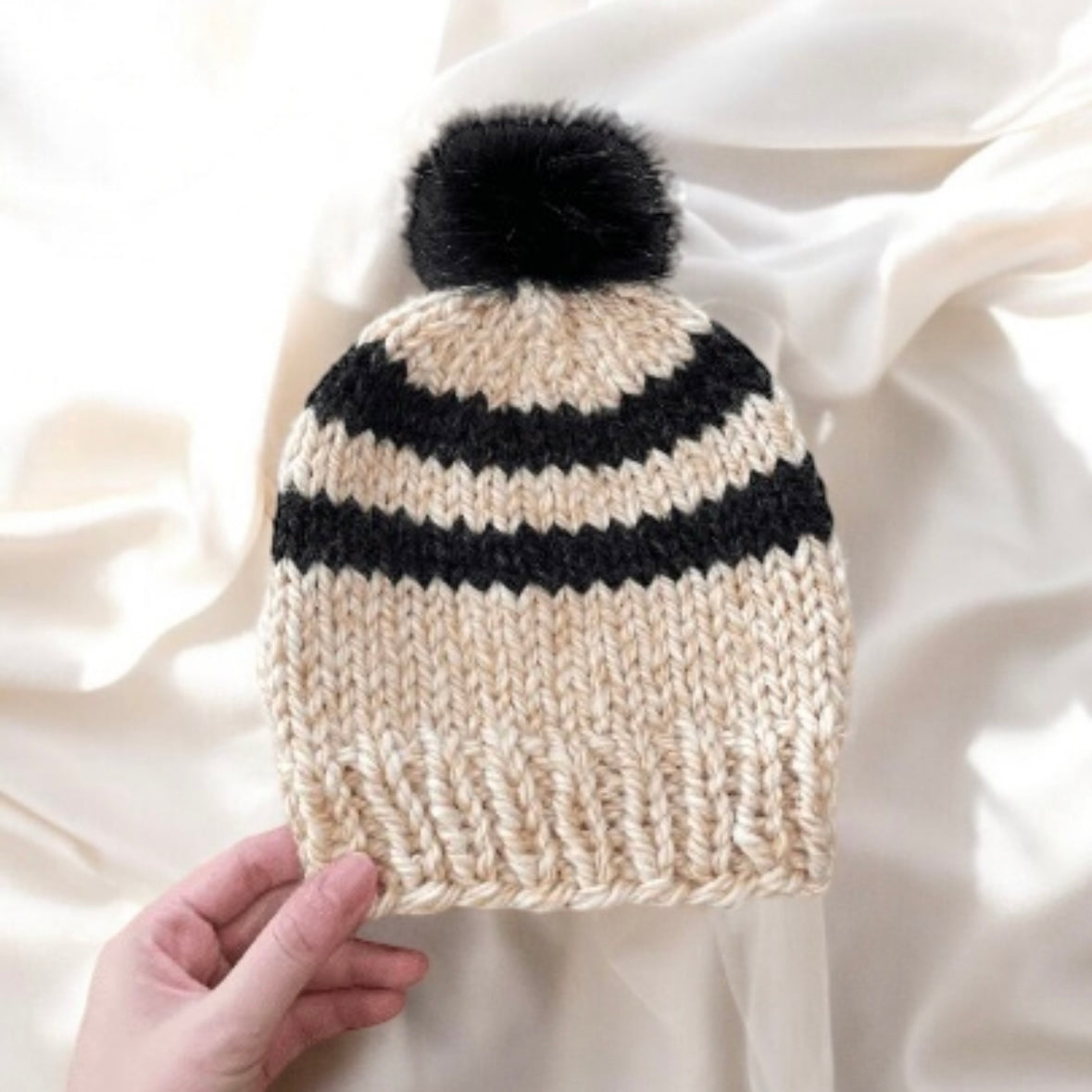 Hand knit baby beanie | Baby Chunky Double Pom Pom Beanie in Beige black | Newborn Baby Toddler hat | Fur Pom Pom Hat | Knit winter hat