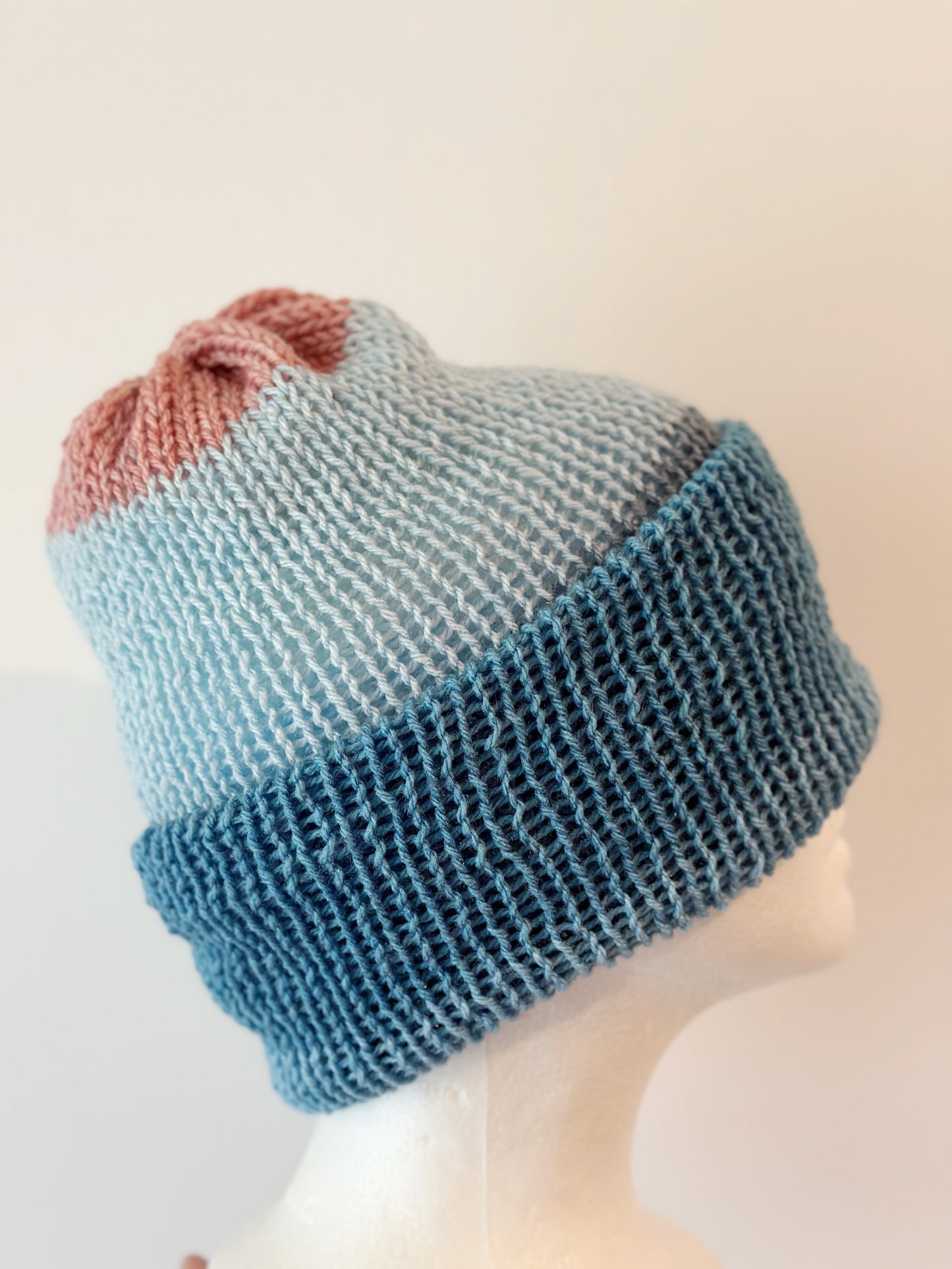 Knitted beanie in blue pink mix | Winter knitted double layered hat | autumn style | cozy winter hat| men or women - TuttyKnitty