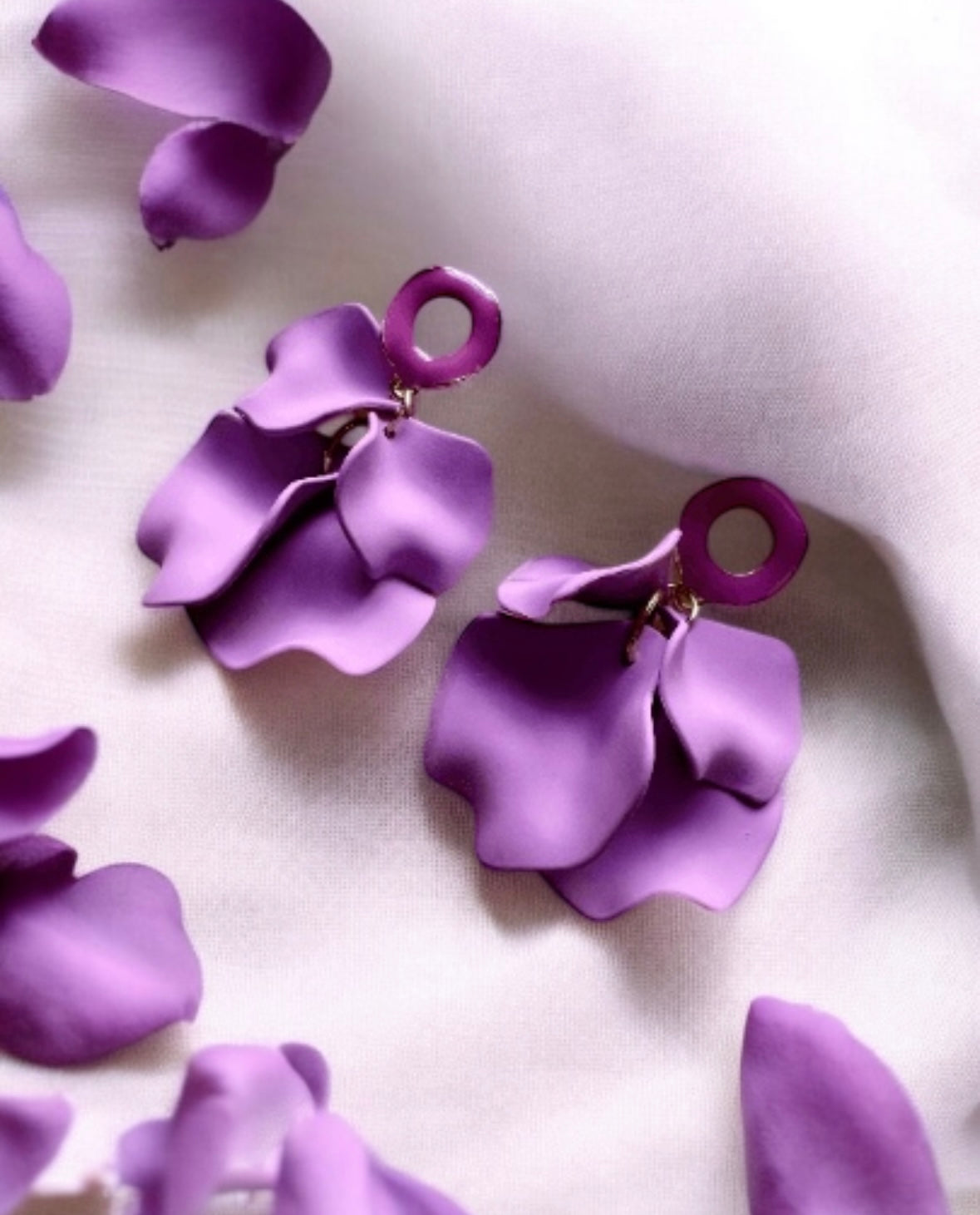 Lilac purple flower earrings |dangly earrings | matte petals colour statement earrings | unique gold geometric floral earrings