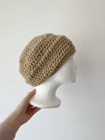 Beige crochet Beanie | Crochet Beret | Slouchy Hat in brown | Knit beanie in beige | cozy winter beret hat - TuttyKnitty