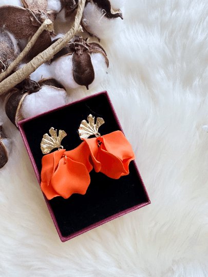 Bright orange flower earrings | dangle petals statement earrings | unique golden ginkgo floral earrings | bridal party wedding earrings - TuttyKnitty