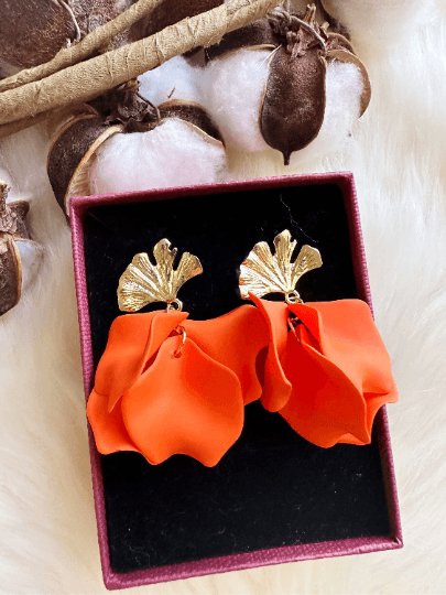 Bright orange flower earrings | dangle petals statement earrings | unique golden ginkgo floral earrings | bridal party wedding earrings - TuttyKnitty