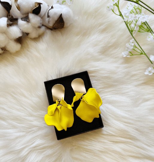 Bright yellow flower earrings | matte petals earrings | golden floral unique statement earrings| bridal party wedding earrings - TuttyKnitty