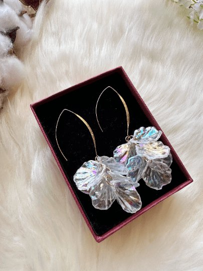 Colourful iridescent flower earrings | gold pearlescent shell petals dangle earrings |unique floral earrings | bridal party wedding earrings - TuttyKnitty