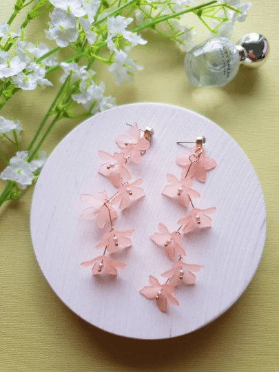 Daisy flower petal earrings |Kawaii cute fun flower earrings | korean art colourful dangle earrings | unique flower crystal party earrings - TuttyKnitty