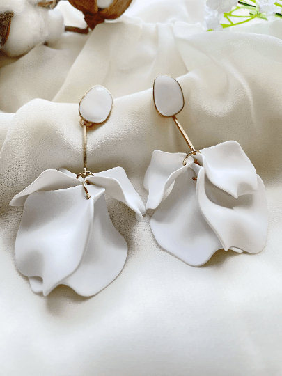 Pure white flower earrings |dangly earrings | frosted petals hoop statement earrings | golden disc geometric floral earrings | bridal - TuttyKnitty