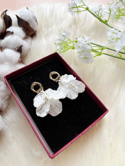 White pearlescent flowers earrings | frosted petals earrings | unique golden floral earrings | bridal party wedding earrings - TuttyKnitty