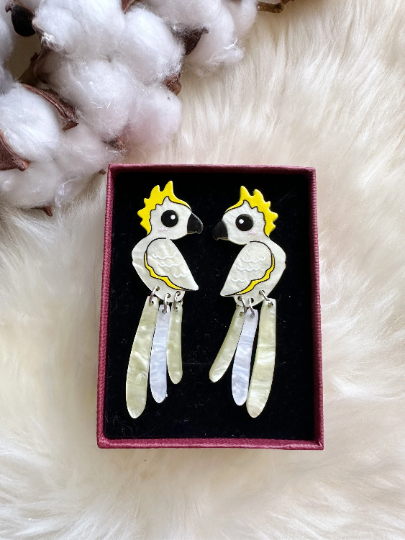 Parrot earrings | Animal zoology earrings | colourful birds dangle oversize earrings | fun earrings | australia bird cockatoos - TuttyKnitty