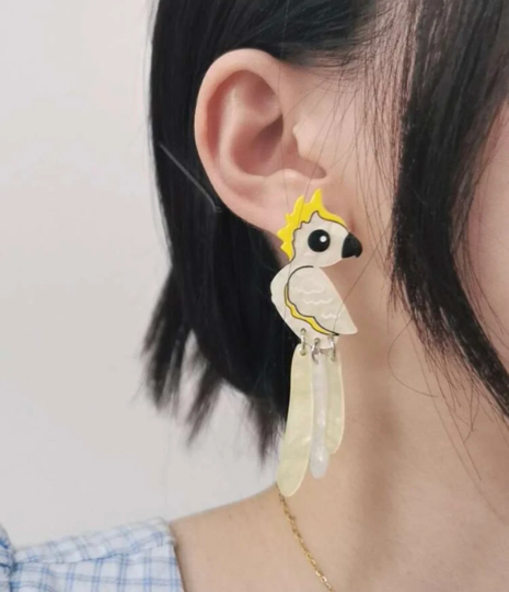 Parrot earrings | Animal zoology earrings | colourful birds dangle oversize earrings | fun earrings | australia bird cockatoos - TuttyKnitty