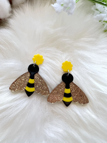 Glitter honey bee earrings | Animal zoo earrings | colourful glitters dangle oversize earrings | christmas fun cute kawaii gift - TuttyKnitty