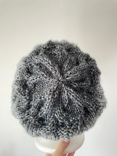 Handknit Cable Beanie | Knit Beret | Slouchy Hat in ombre grey and black | Knit beanie in monochrome tonal | Fluffy and cozy winter hat - TuttyKnitty