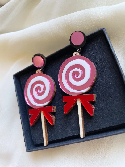 Colourful lollipop swirl candy earrings | boho style earrings | funky pop art earrings | acrylic art oversize earrings | party sweet teeth - TuttyKnitty