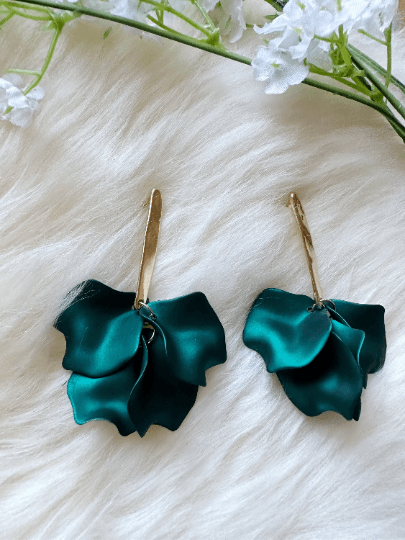 Emerald green iridescent flower earrings |dangly earrings | frosted petals hoop statement earrings | unique gold geometric floral earrings - TuttyKnitty