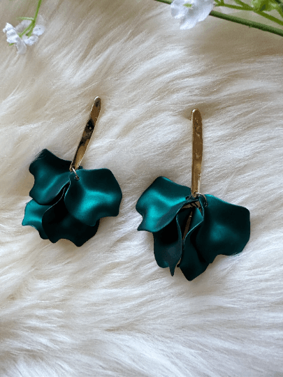 Emerald green iridescent flower earrings |dangly earrings | frosted petals hoop statement earrings | unique gold geometric floral earrings - TuttyKnitty