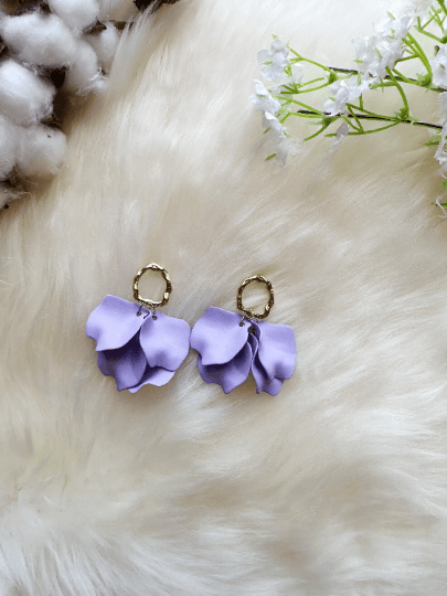 Pastel purple flower earrings | dangle petals baroque earrings | unique golden bar geometric floral earrings | bridal party wedding earrings - TuttyKnitty