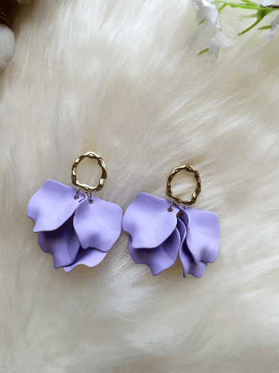 Pastel purple flower earrings | dangle petals baroque earrings | unique golden bar geometric floral earrings | bridal party wedding earrings - TuttyKnitty