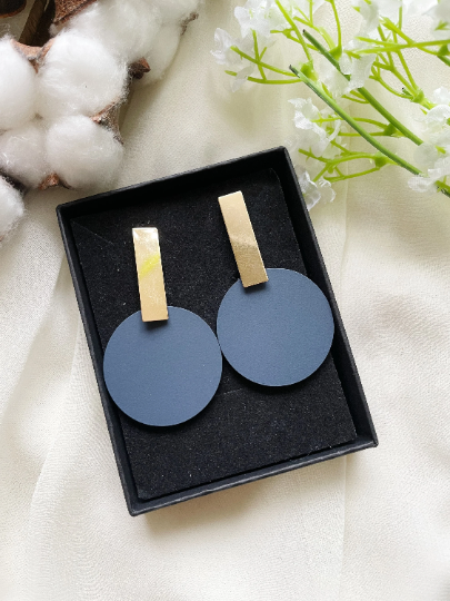 Disc shaped earrings | Matte effect golden bar earrings | pastel colour tone earrings| modern retro style tonal earrings| lightweight dangle - TuttyKnitty