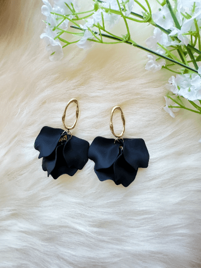 Pure black flowers earrings | frosted petals hoop earrings | statement earrings | golden crumpled geometric floral bridal earrings - TuttyKnitty