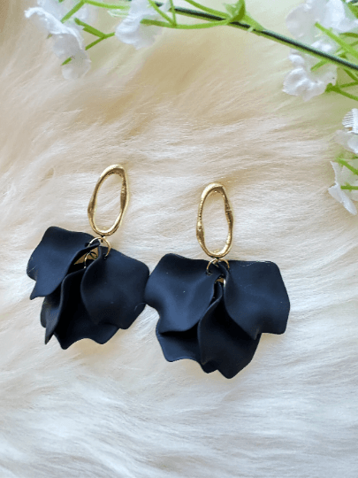 Pure black flowers earrings | frosted petals hoop earrings | statement earrings | golden crumpled geometric floral bridal earrings - TuttyKnitty