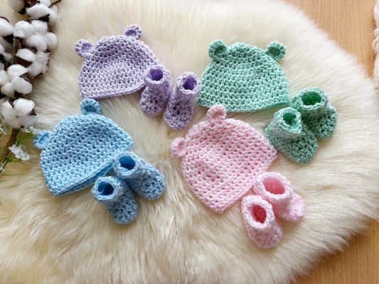 Crochet baby bear beanie and booties | baby gift set | newborn gift - TuttyKnitty