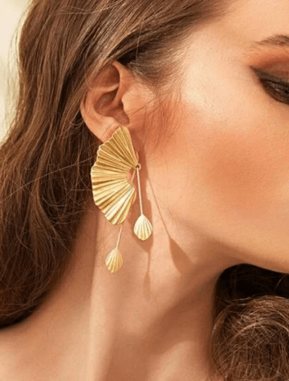 Fan shaped leaf dangle | Flower Matte Gold statement earrings | dangly drop earrings | floral geometric earrings - TuttyKnitty