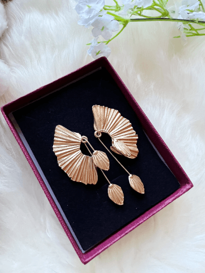 Fan shaped leaf dangle | Flower Matte Gold statement earrings | dangly drop earrings | floral geometric earrings - TuttyKnitty