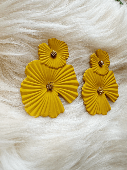 Flower petal leaf colouful statement earrings | dangly drop earrings | oversize floral earrings | lightweight party earrings - TuttyKnitty