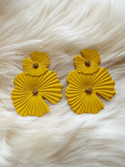 Flower petal leaf colouful statement earrings | dangly drop earrings | oversize floral earrings | lightweight party earrings - TuttyKnitty