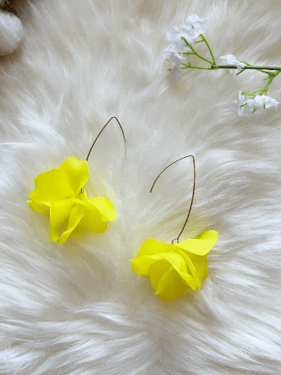 Frosted colourful petal flowers earrings dangly earrings | petals drop earrings | wire dangle statement earrings | spring floral earrings - TuttyKnitty