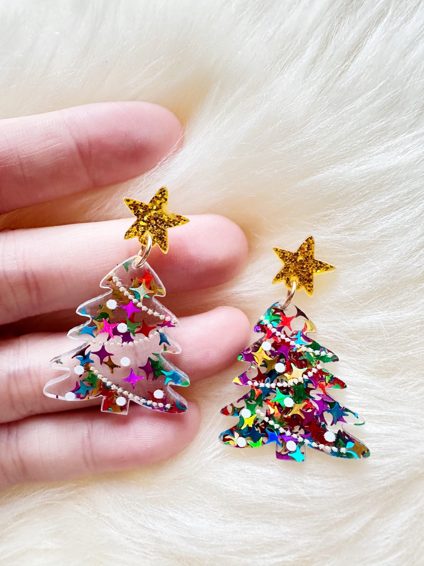 Glitter stars christmas tree earrings - TuttyKnitty