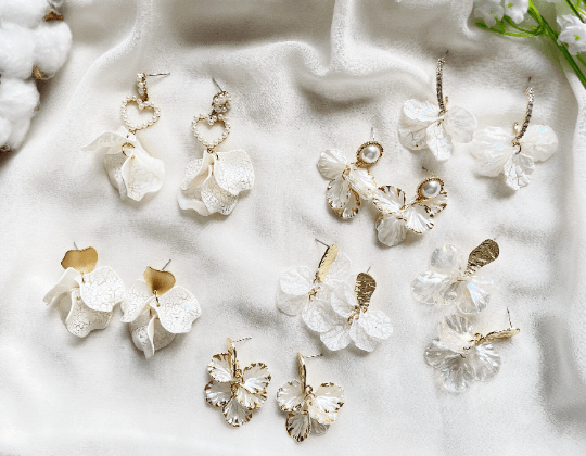 Gold and white frosted flower earrings earrings | baroque pearlescent shell petals earrings | spring floral earrings | bridal party wedding - TuttyKnitty