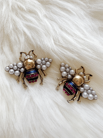 Gold statement earrings with pearl| modern retro pearl stud earrings | bumble bee pearl golden earrings | Korean style rhinestone earrings - TuttyKnitty