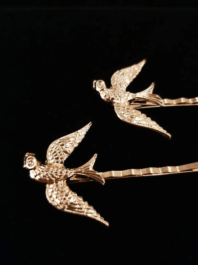 Golden swallow bird hair clips| antler christmas deer hair slides | korean hair accessories | bridal party gift| animal hair clips - TuttyKnitty