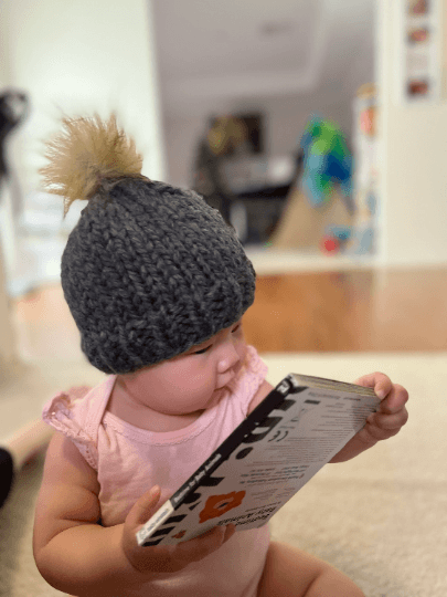 Hand knit fur Pom Pom baby Beanie in grey| Newborn baby Toddler Winter hat | Chunky Beanie |Baby shower gift |photo prop baby gift - TuttyKnitty