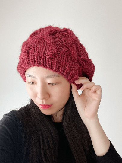 Handknit Cable Slouchy Beanie | Knit Beret | Slouchy Hat in red colour| Knit beanie in burgundy | Fluffy and cozy winter hat - TuttyKnitty