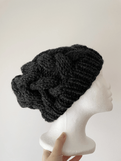 Handknit Chunky Cable Slouchy Beanie | Knit Beret | Slouchy Hat in black colour| Knit beanie in charcoal | Fluffy and cozy winter hat - TuttyKnitty