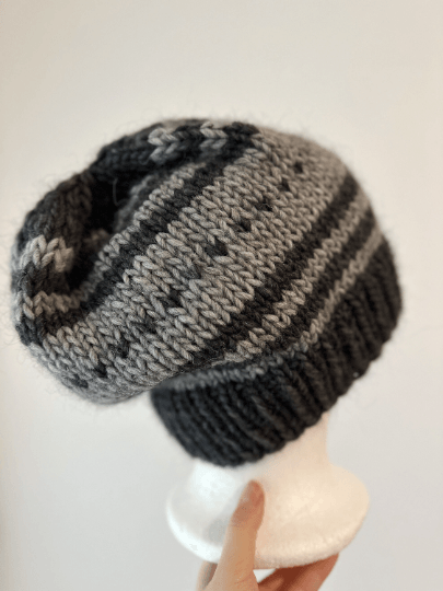 Handknit pattern Beanie | Winter hat | black and grey fair isle colour | autumn winter style | cozy hat - TuttyKnitty