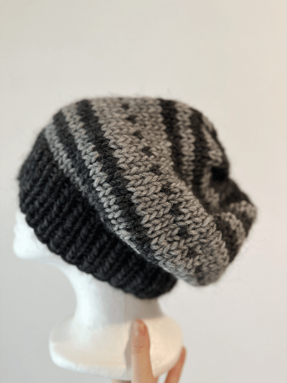 Handknit pattern Beanie | Winter hat | black and grey fair isle colour | autumn winter style | cozy hat - TuttyKnitty