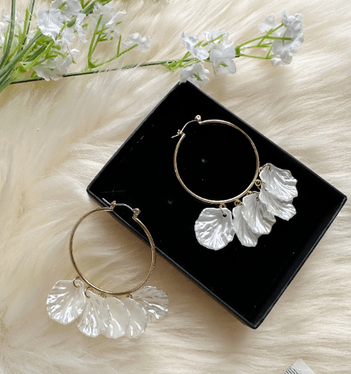 Iridescent flower earrings | dangle petals baroque earrings | unique gold geometric floral earrings | bridal party wedding earrings - TuttyKnitty