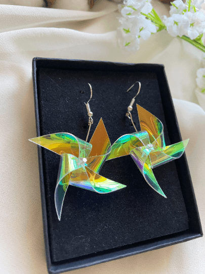 Iridescent windmill earrings | transparent hologram pinwheel kawaii dangle earrings | pop art aesthetic y2k fun drop earrings - TuttyKnitty