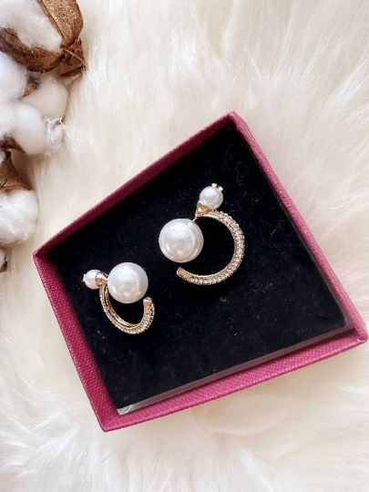 Large pearl stud earrings with golden hoop and rhinestone | tassel chains drop earrings | modern retro earrings | Korean style earrings - TuttyKnitty