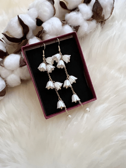 Lily of the valley earrings |Kawaii cute fun chain earrings | korean art colourful dangle | white or pink frosted flower bridal earrings - TuttyKnitty