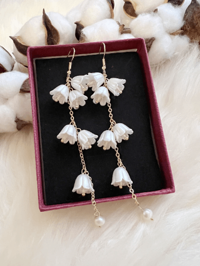 Lily of the valley earrings |Kawaii cute fun chain earrings | korean art colourful dangle | white or pink frosted flower bridal earrings - TuttyKnitty