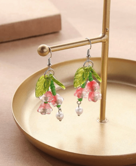 Lily of the valley flower petal earrings |Kawaii cute fun chain earrings | koreancolourful dangle earrings | white flower crystal clear bead - TuttyKnitty