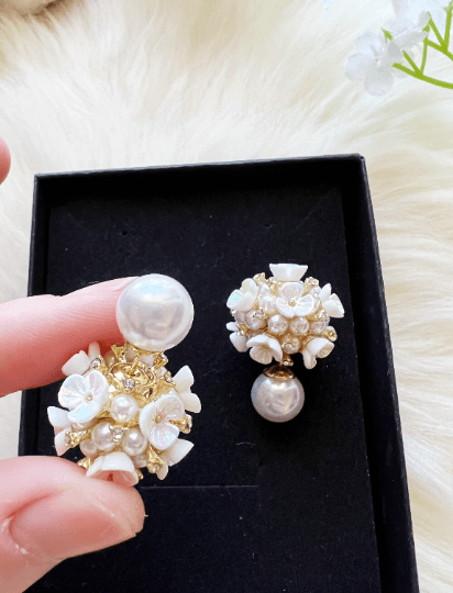 Mini daisy flowers dangle earrings | pearlescent petals resin stones | minimalist iridescent gold elegant floral earrings | bridal party - TuttyKnitty