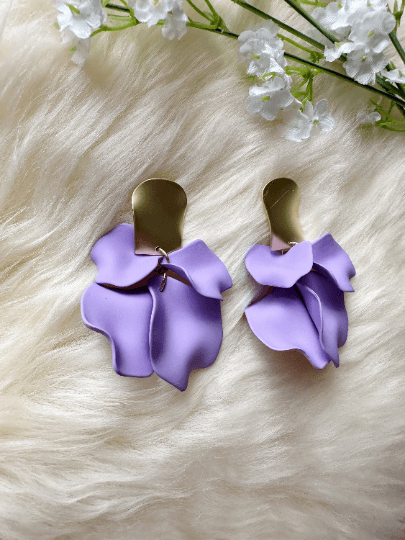 Pastel purple flower earrings | dangle petals baroque earrings | unique golden bar geometric floral earrings | bridal party wedding earrings - TuttyKnitty