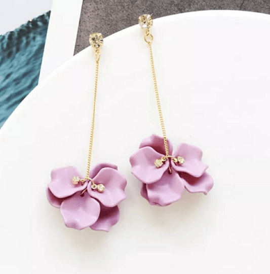 Pearl floral shell petals |Kawaii cute fun chain earrings | korean art dangle earrings | frosted bar charm statement earrings - TuttyKnitty