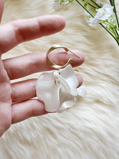 Pearl White flower petal earrings |cute fun flower earrings | pearlescent dangle earrings | unique flower bridal party wedding earrings - TuttyKnitty