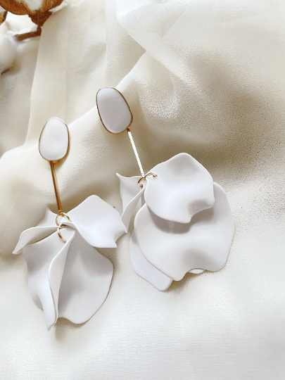 Pure white flower earrings |dangly earrings | frosted petals hoop statement earrings | golden disc geometric floral earrings | bridal - TuttyKnitty